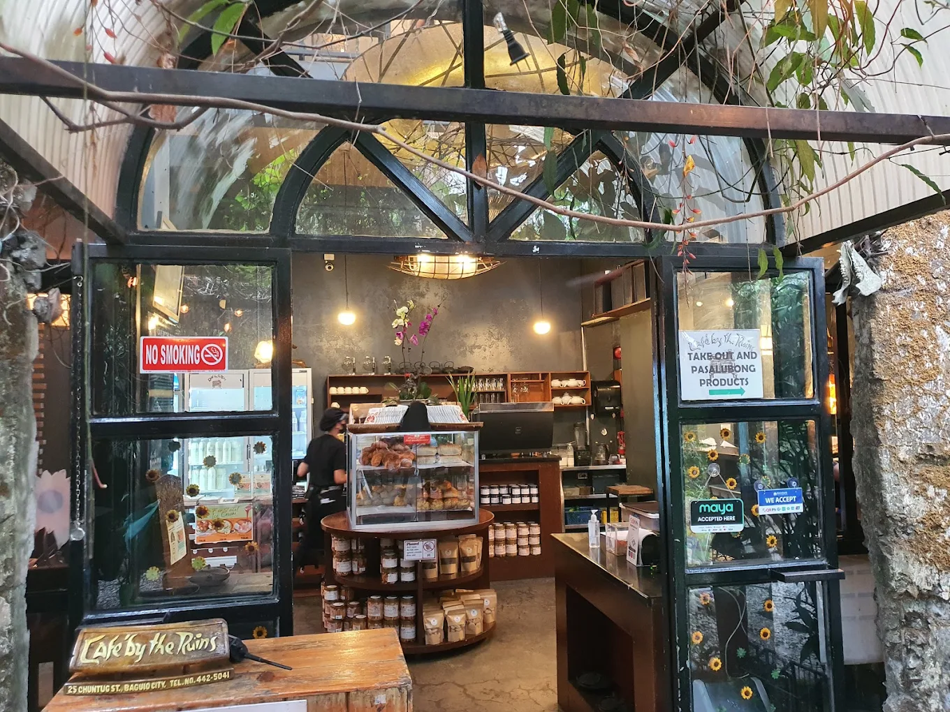 Cafe by the Ruins