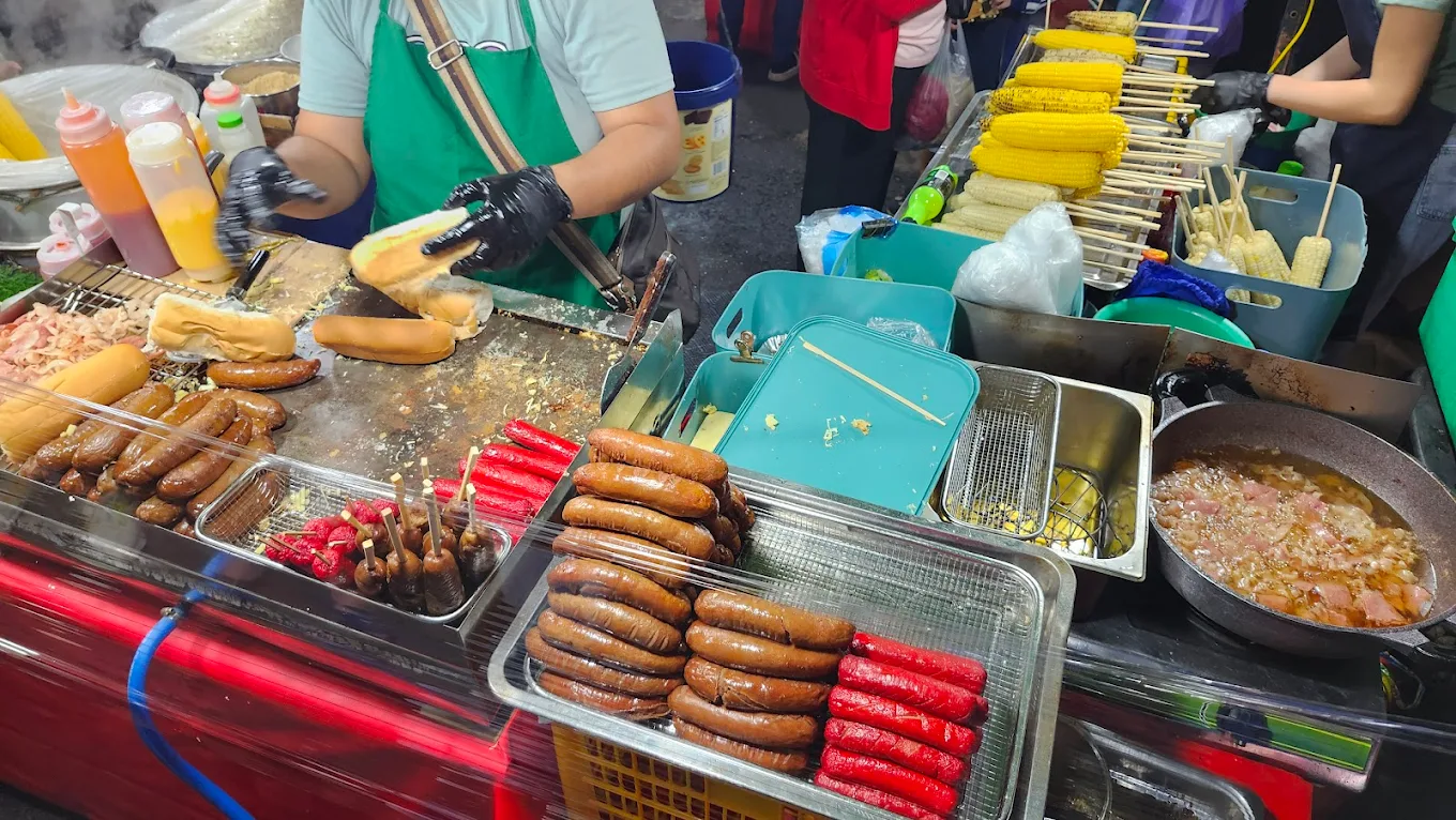 Baguio Night Market — Harrison Road (Food Stalls)
