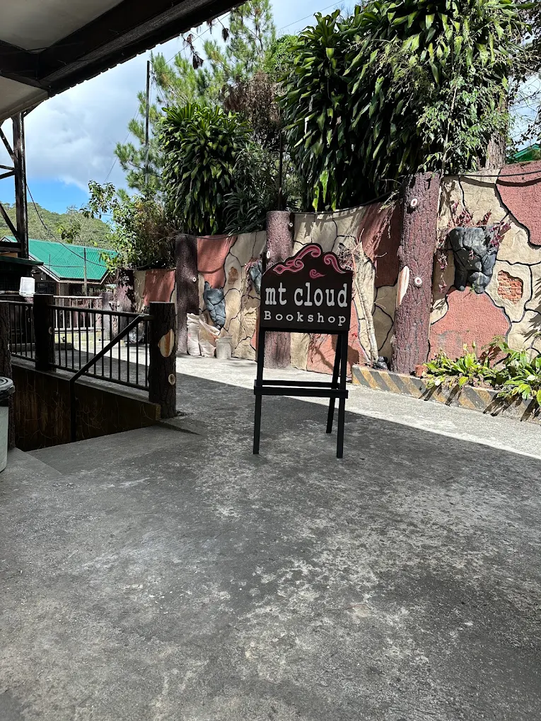 Mt. Cloud Bookshop