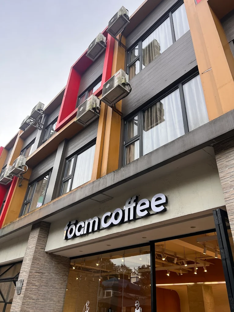Foam Coffee — Shuntug (Travelite Hotel)